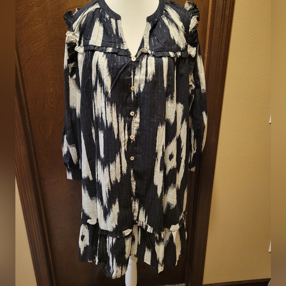 Maurices Black & White Dress With Gold Accents NWT - Picture 9 of 16